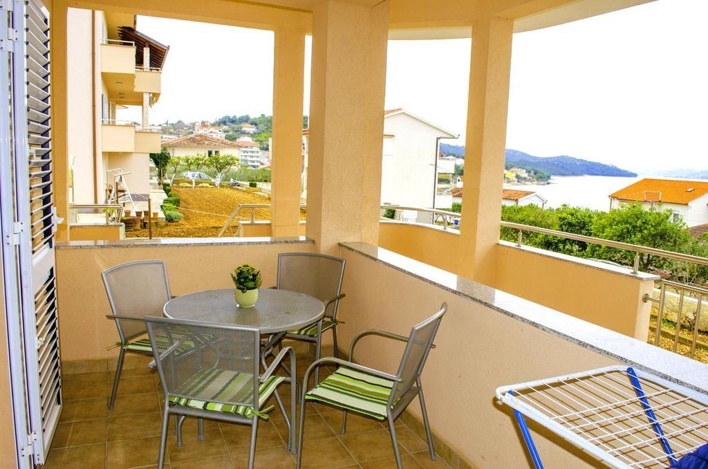 Apartments Zlatka Trogir Quarto foto